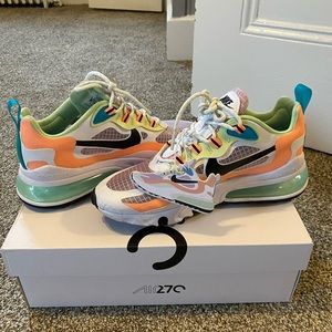 Nike woman shoes - AIR270